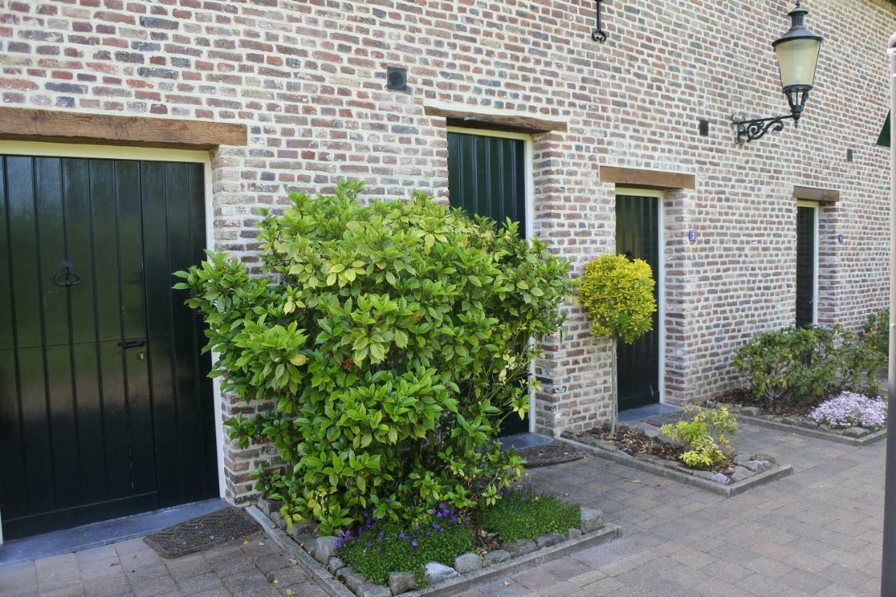 B & B Kasteelhoeve Borgharen - Maastricht Exterior photo